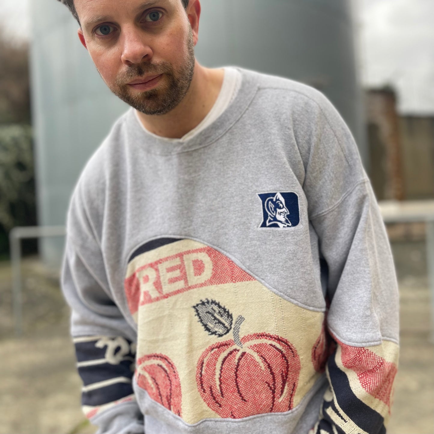 Starter Blue Devils X Red Apples Throw Reworked Sweatshirt - XL